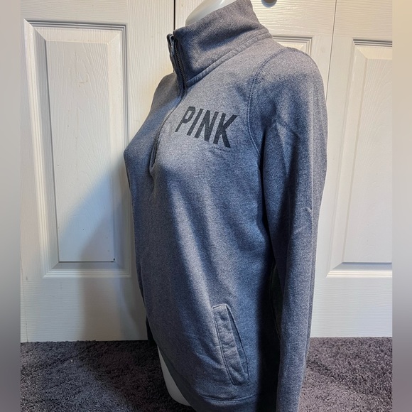 Victoria Secret PINK Pullover - Picture 3 of 6